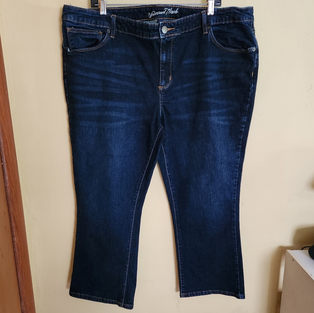 Universal Thread Womens Crop Jeans - image 1